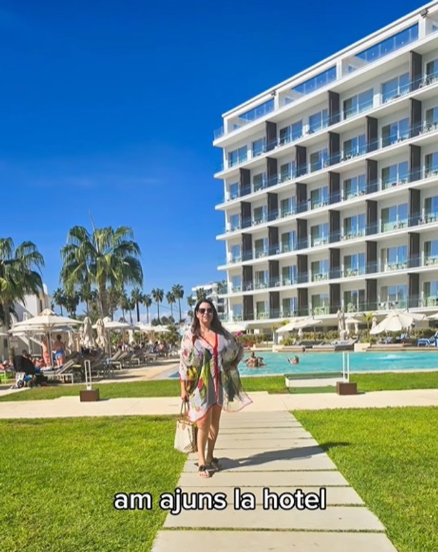 Ce a pățit Oana Roman în vacanța în Cipru. La hotel s-a întâmplat: „Se pare că este o practică să dea unora dintre români”