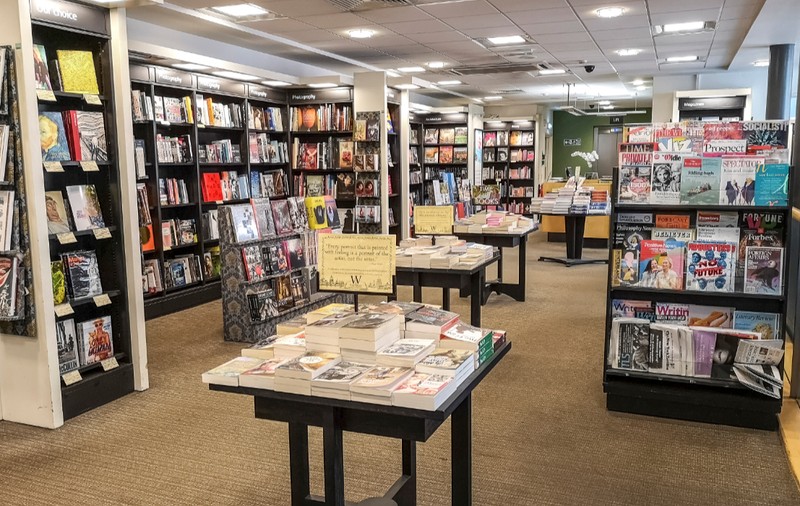 O turistă a decis să se mute într-un oraș din Marea Britanie după o plimbare de 30 de minute printr-o librărie uriașă