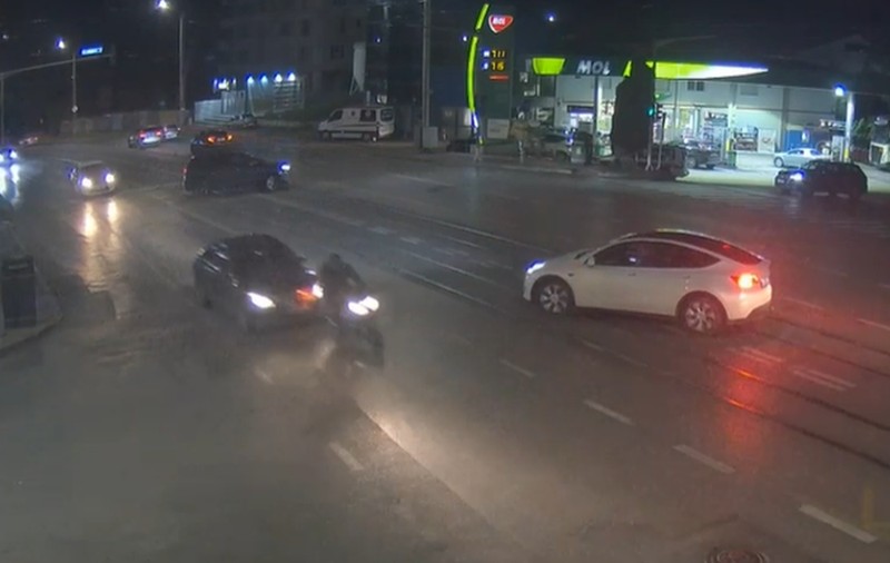 Avocata care a lovit intenționat cu mașina un motociclist în Iași a fost reținută. Ce acuzații i se aduc | VIDEO