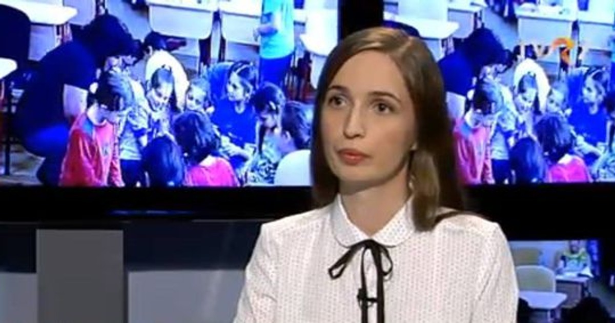 Cristina Tunegaru a fost concediată. Profesoara a criticat în repetate rânduri sistemul românesc de învățământ