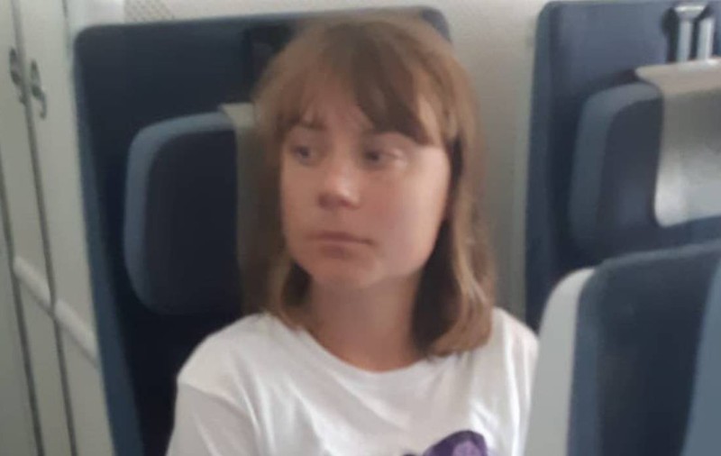 Greta Thunberg a părăsit Israelul, după ce a fost reținută de armată pe o navă cu ajutoare pentru Gaza