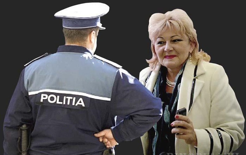 Familie de bancheri din Oradea, jefuită de un presupus polițist. Lucia Pojoca și soțul ei au fost încătușați și lăsați fără mii de euro