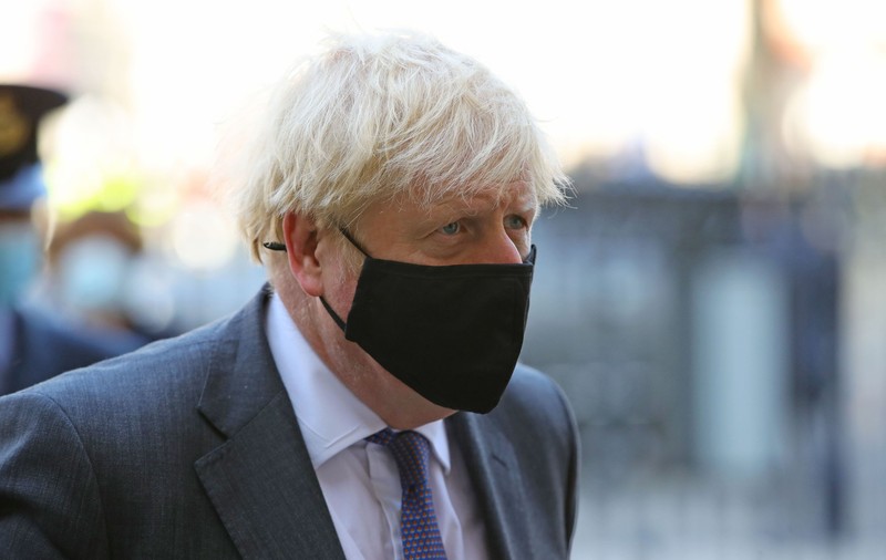 Premierul britanic ia în calcul 6 luni de restricții, după creșterea cazurilor de COVID. ”Am ajuns la un moment de cotitură periculos”