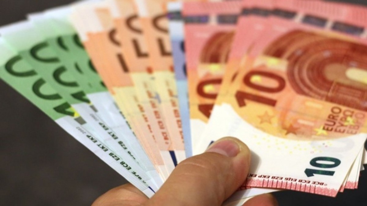 Curs valutar 24 martie 2020