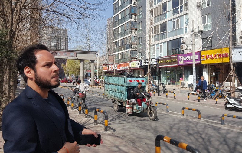 CORESPONDENȚĂ DIN BEIJING, CAPITOLUL 5 | Scriitoarea Doina Ruști, despre mijloacele de transport din Beijing și întâlnirea cu scriitorul chinez care vorbește româna la perfecție