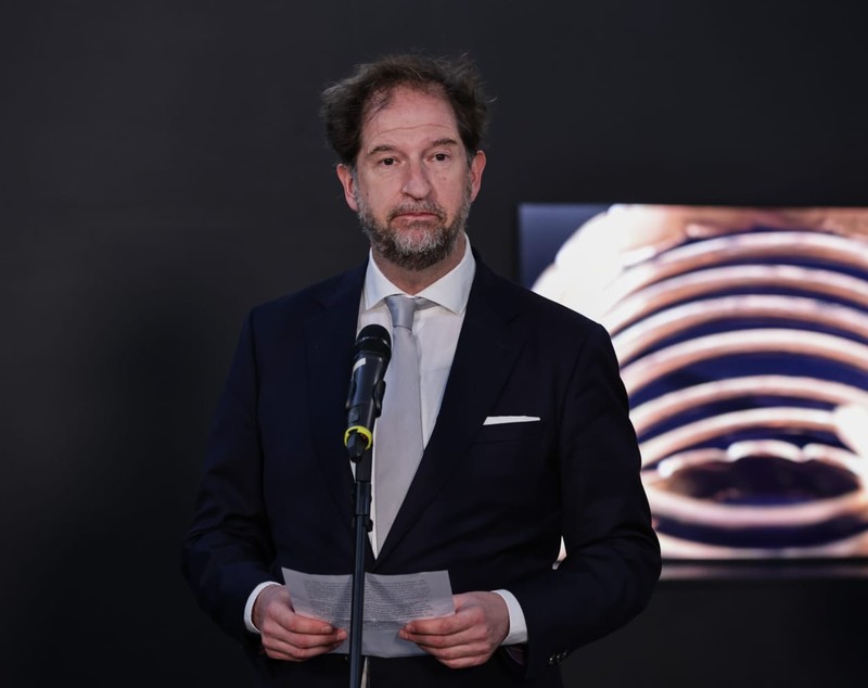 Robert van Langh, directorul Muzeului Drents, după ce coiful dacic și brățările de aur au ajuns în țară: „Poliția și autoritățile judiciare din ambele țări au făcut o treabă extraordinară”