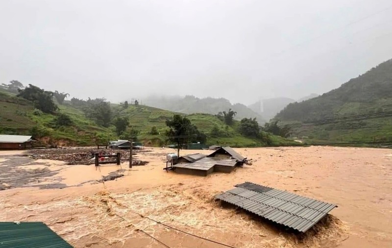 Nouă morţi în Vietnam în urma dezastrului provocat de taifunul Yagi