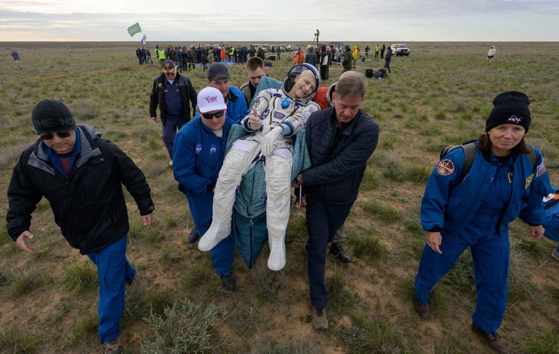 La aniversarea de 70 de ani, cel mai bătrân astronaut NASA s-a întors pe Pământ. Cât timp a petrecut în spațiu de-a lungul vieții