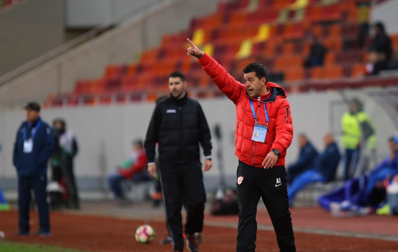 Contra vorbește tot despre derby, chiar dacă Steaua a devenit FCSB: ”Derby va fi întotdeauna”. Ce problemă îi dă bătăi de cap