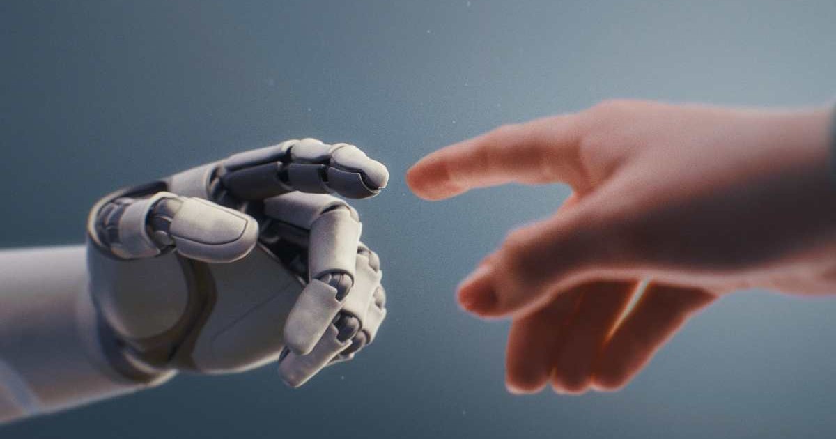 Robot umanoid și o persoană în timp ce își ating degetele