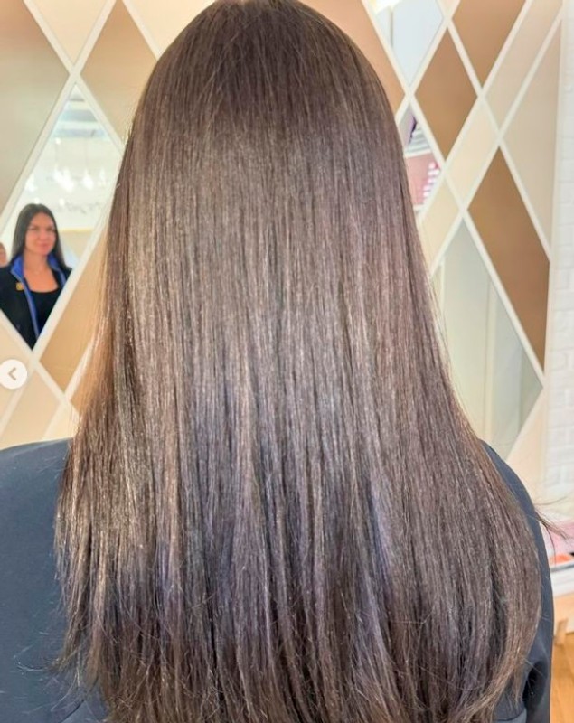 Noul look al Simonei Halep nu e pe placul tuturor fanilor ei: „O îmbătrânește mult”. Sorin Stratulat, hairstylistul ei, a venit cu explicații