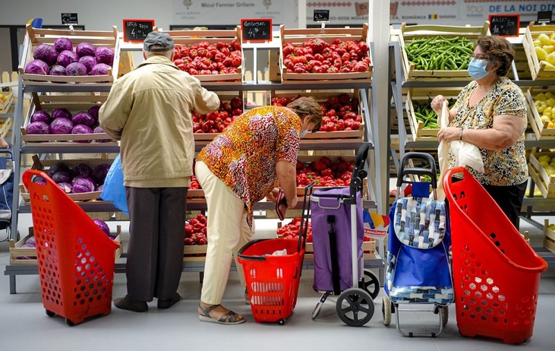 INS: Rata anuală a inflaţiei a urcat în iunie la 3,9%. Cu cât s-au scumpit alimentele față de anul trecut
