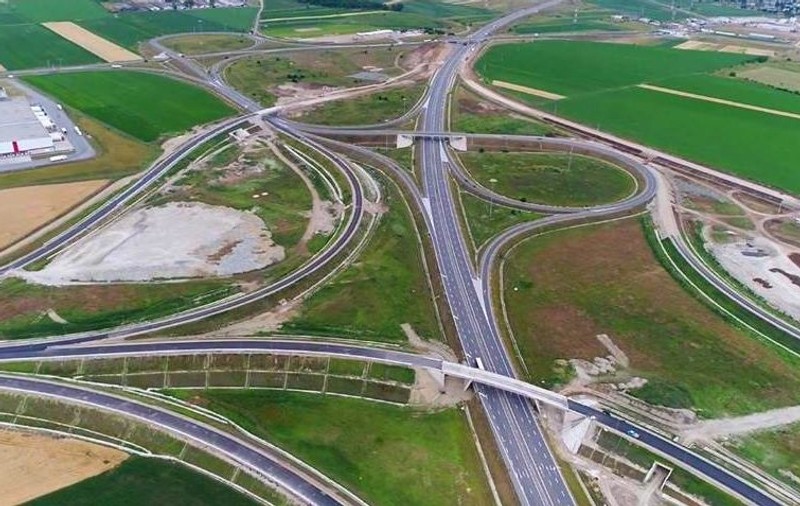 Comisia Europeană a aprobat 272 de milioane euro pentru construcţia autostrăzii Sebeş-Turda