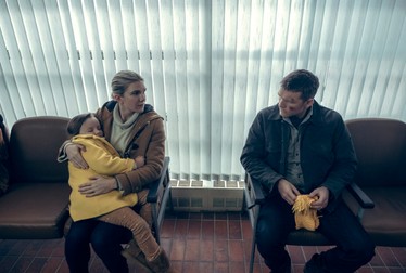 Familia Monroe, în sala de așteptare / Foto: Netflix