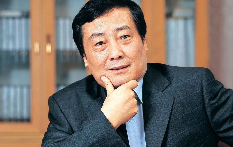 Al doilea cel mai bogat om din CHINA, ATACAT cu un cuţit de UN ŞOMER