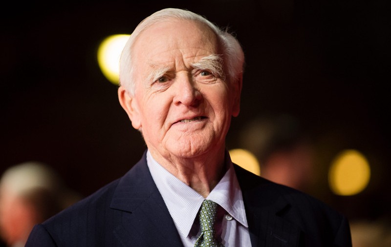 Scriitorul John le Carré, celebru pentru romanele sale de spionaj, a murit