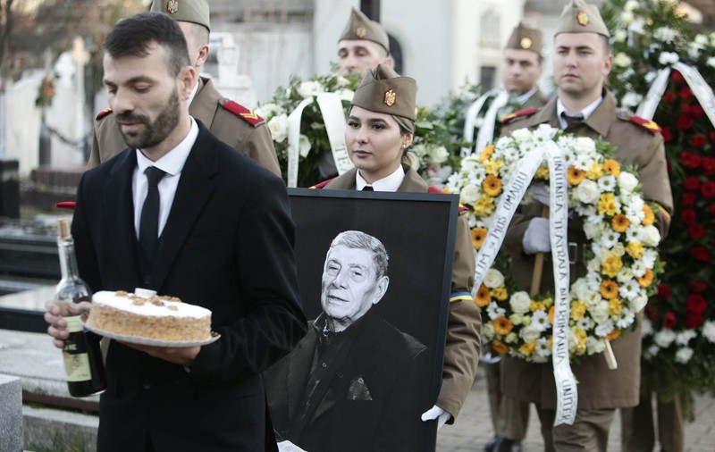 Mitică Popescu, înmormântat la Cimitirul Bellu, lângă soția lui, Leopoldina Bălănuță