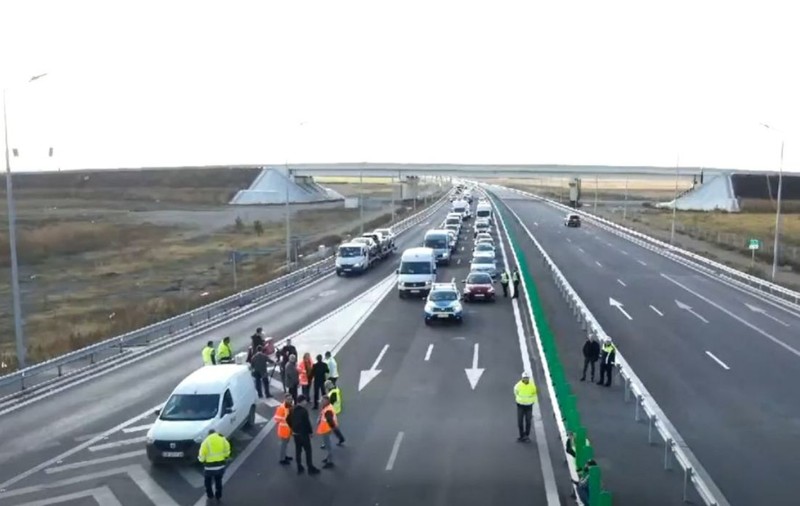 S-a deschis autostrada A7, între Pietrosu și Mizil. Cum vor circula TIR-urile | VIDEO