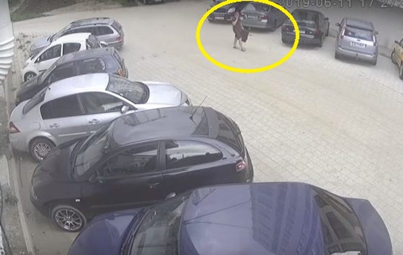 VIDEO | Un hoț din Sibiu a fost filmat în timp ce „opera” în plină zi! „Era atât de natural. Nici nu se grăbea, nu părea agitat”