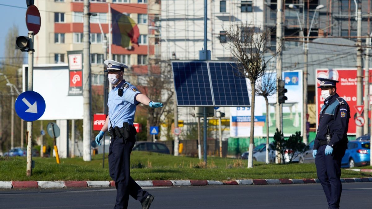 De Ziua Aviației, accesul auto în centrul Bucureștiului va fi blocat două ore. Ce rute ocolitoare pot fi folosite. Foto: Raed Krishan / GSP