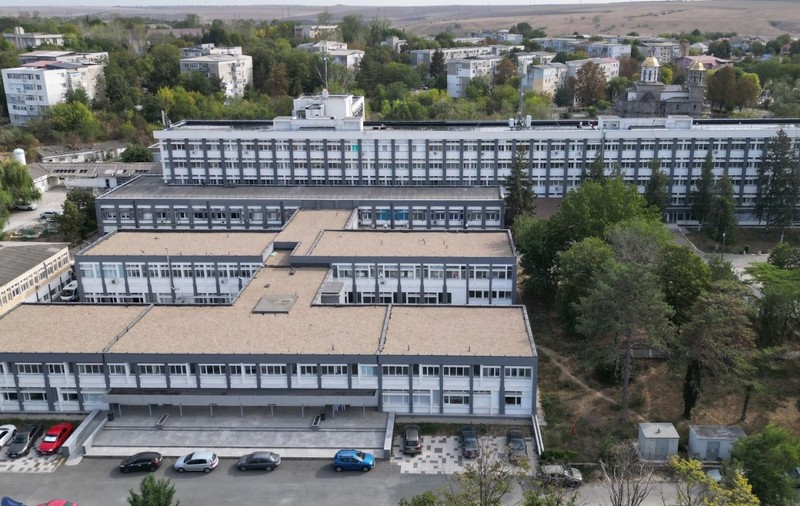 Doctorița de gardă a fost luată la bătaie din senin și înjurată pe holul spitalului din Medgidia de o mamă și fiicele ei