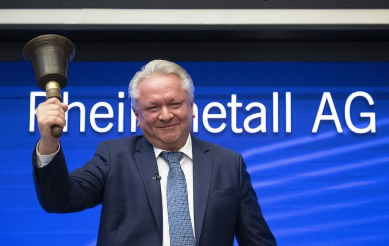 Șeful Rheinmetall: Europa s-a trezit la „masa copiilor” în negocierile pentru pacea din Ucraina