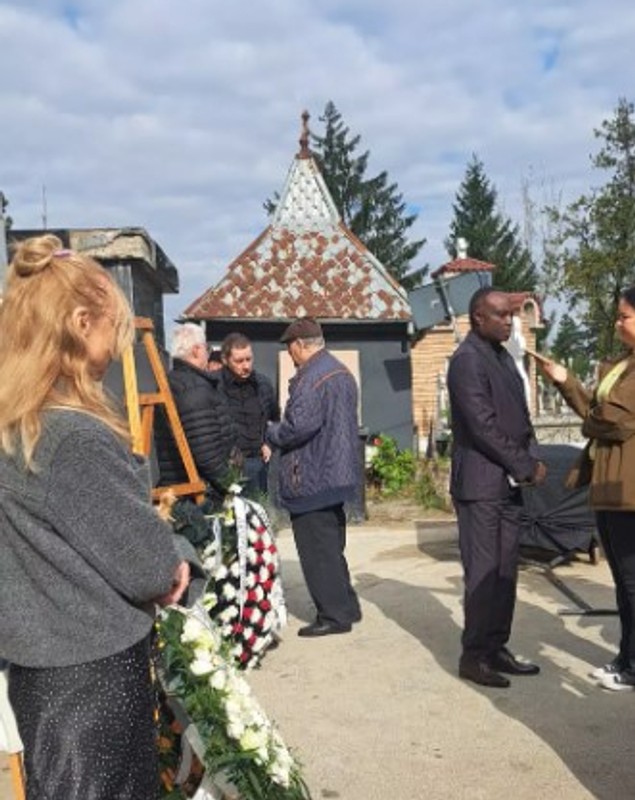 Imagini de la înmormântarea Marinelei Chelaru. Motivul pentru care sora actriței nu a venit să o conducă pe ultimul drum