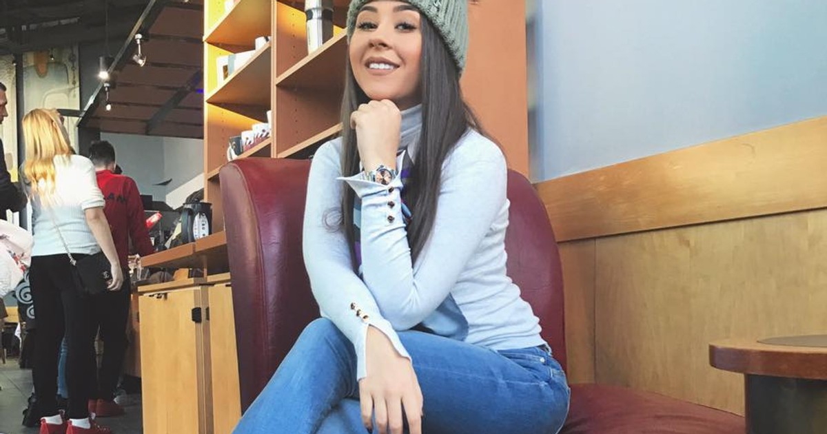 Nicole Cherry și-a sărbătorit majoratul.