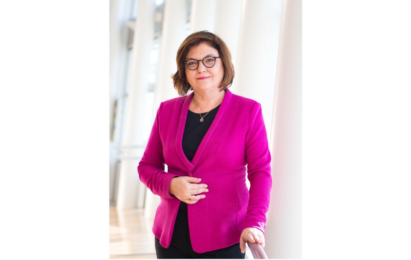 „Infrastructura digitală şi AI trebuie să rezolve probleme reale - nu să ofere doar clipuri virale sau soluţii de comerţ captiv.”