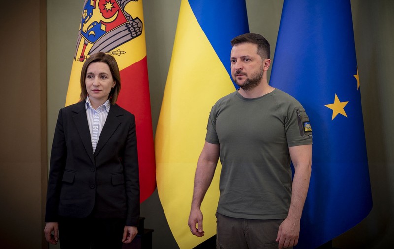 Doi politologi de la Kiev și Chișinău explică de ce Ucraina cere o aderare accelerată la NATO și de ce Republica Moldova nu o va face