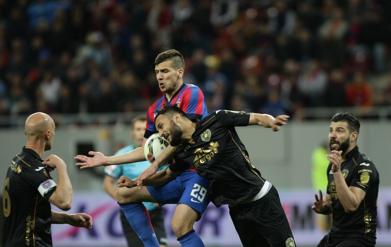 Pariază pe Steaua: "Câștigă titlul, o ajută programul!". Cine spune asta