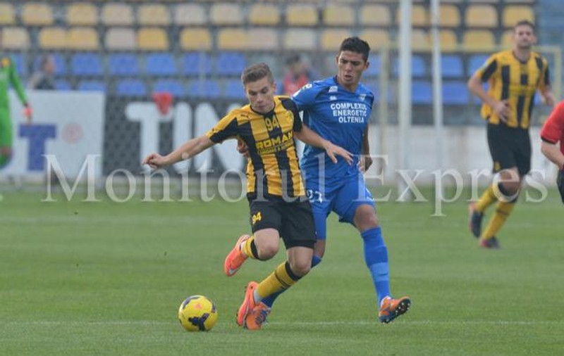 Steaua i-a trimis la FC Brașov pe Enceanu și pe Chitoșcă