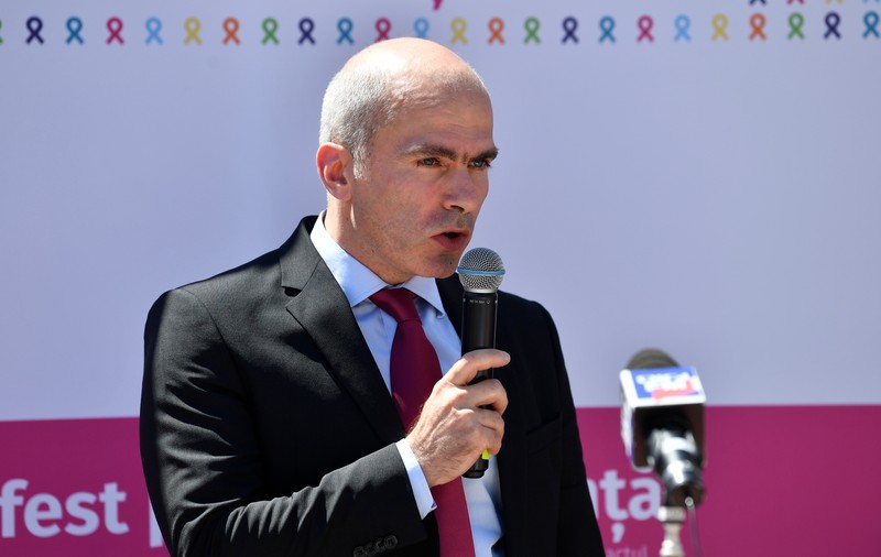 Managerul de la Institutul Oncologic București spune că a fost demis după ce „mi s-a reproșat că am cheltuit 1.800 de lei pe zi per pacient, în loc de 4.000 de lei”