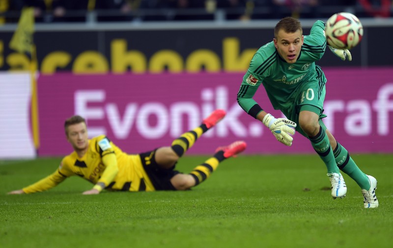 Dortmund a mai făcut un pas spre evitarea retrogradării. A câștigat derby-ul Ruhrului / VIDEO