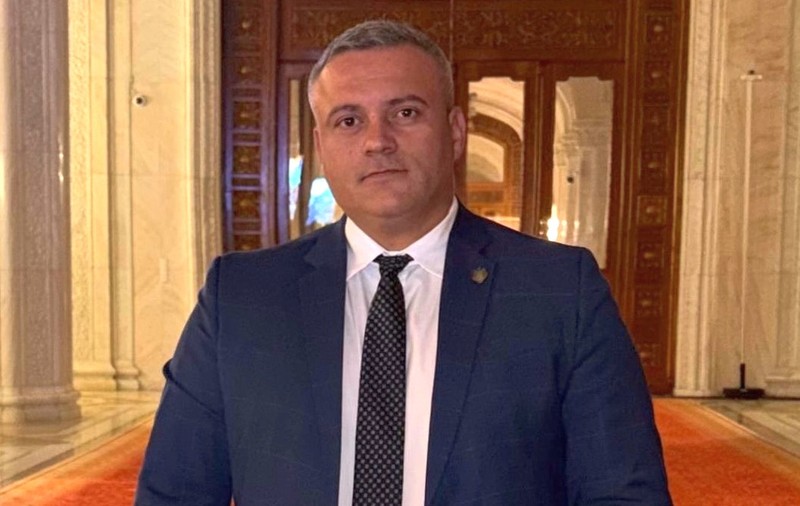 Un deputat ales pe listele partidului Dianei Șoșoacă a trecut din grupul PSD la PNL. Cine e Iosif Jianu