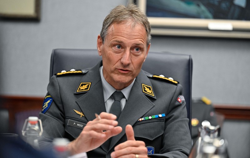 Avertismentul șefului Forțelor Aeriene din Elveția: „Situația este extrem de periculoasă. Există posibilitatea extinderii conflictului din Ucraina spre Europa de Vest începând cu 2028”