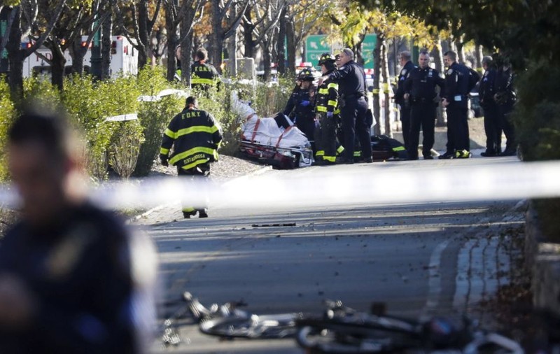 Cine sunt victimele atacului de la New York
