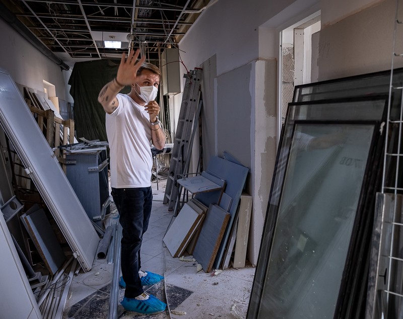 Codin Maticiuc îi dă exemplu statului de bani gata, renovând secţia de Oncologie Pediatrică de la Spitalul Fundeni: ”După etajul 7, mă apuc şi de alte etaje!”