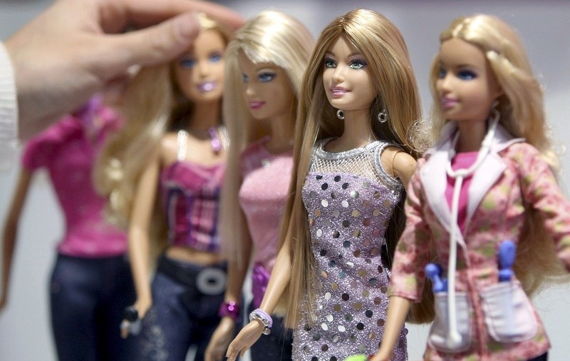 Lupta fiicei controversatului Jack Ryan cu gigantul american de jucării Mattel: „El este adevăratul părinte al păpușii Barbie”