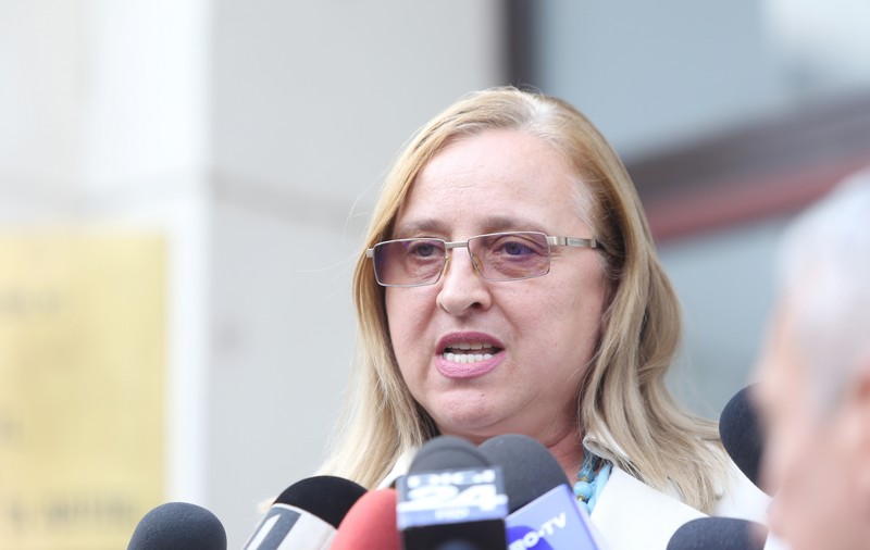 Prefectul Capitalei spune că a semnat ordinul de evacuare după miezul nopții. Intervenția jandarmilor a început puțin după ora 23.00