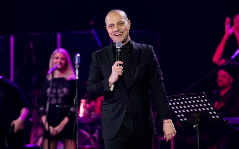 Pe scena de stand-up comedy