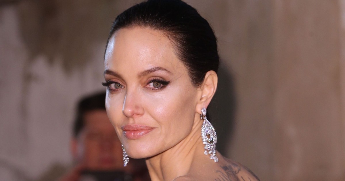 Lux incredibil în vila Angelinei Jolie din Londra. Opulența e la ea acasă | FOTO