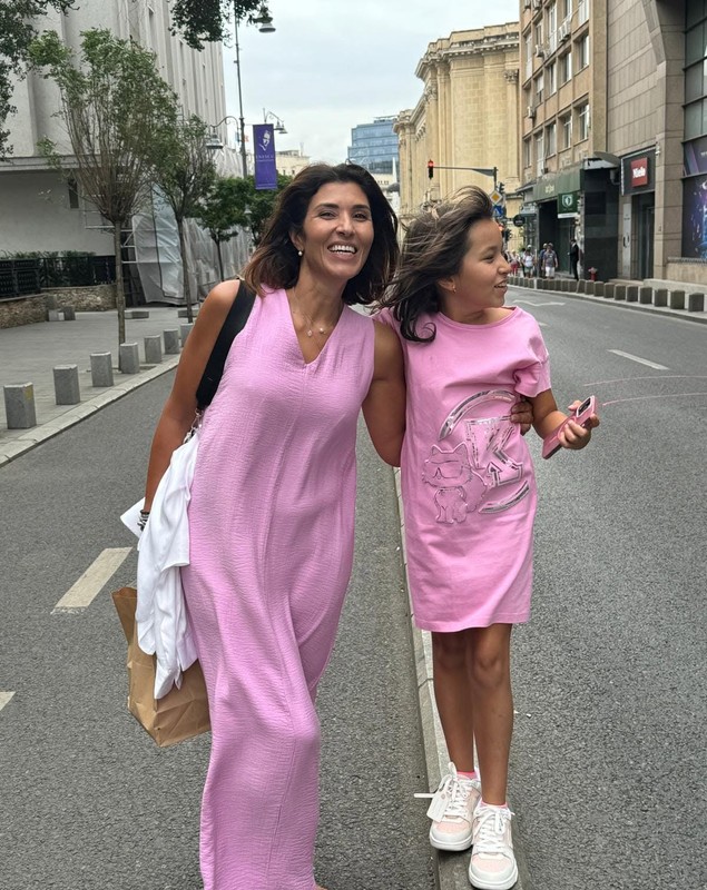Imagini rare cu fetița lui Mihai Bobonete. Maria a împlinit 12 ani, iar mama ei i-a transmis un mesaj emoționant. „Te iubim infinit”