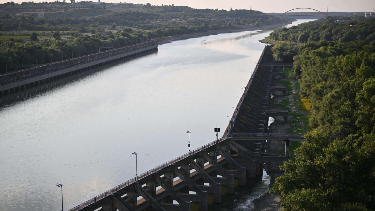 Lucrările hidrotehnice pentru asigurarea resurselor de apă brută necesare funcționării Centralei Nuclearoelectrice de la Cernavodă au costat statul 12,1 milioane de lei. Sursă foto Profimedia Images