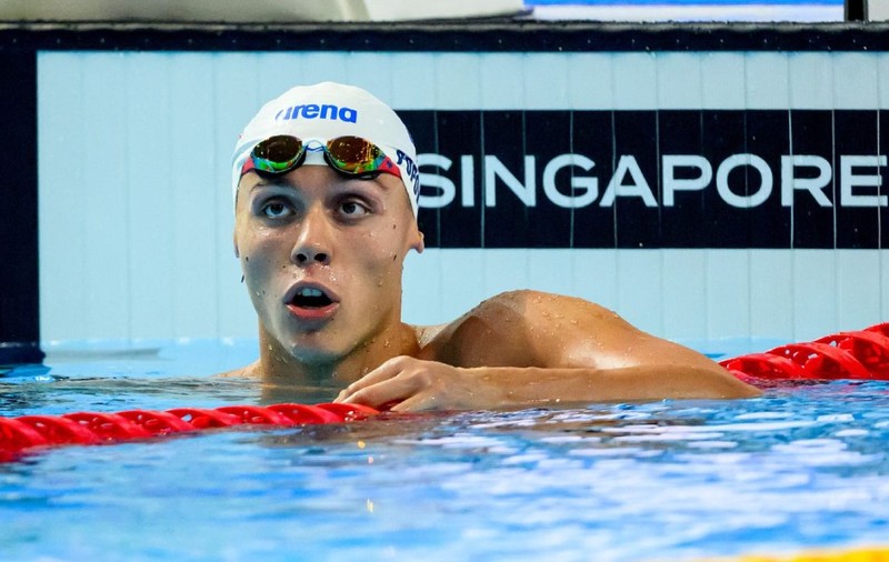 Când înoată David Popovici în semifinalele de 200 metri liber și unde poți urmări cursa de la Mondialele din Singapore