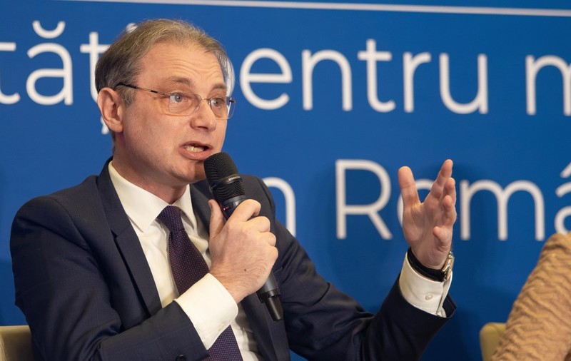 România este aproape de OCDE, anunță Luca Niculescu. Țara noastră a primit „cel mai complex aviz” și au mai rămas 3