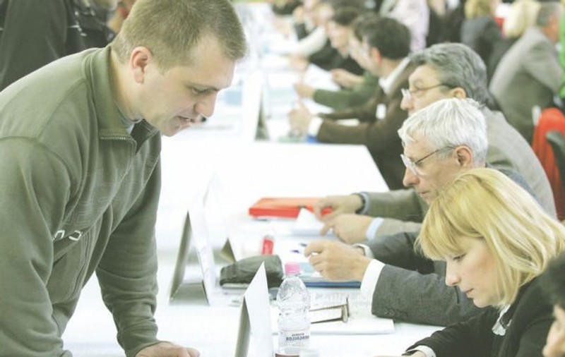Angajări cu sutele de mii, în 2016, prin programul ANOFM