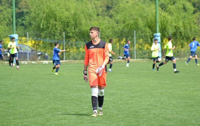 Drama portarului echipei naţionale de fotbal U16 a României. Și-a pierdut ambii părinți în doar o săptămână, iar sora lui de 11 ani este grav rănită