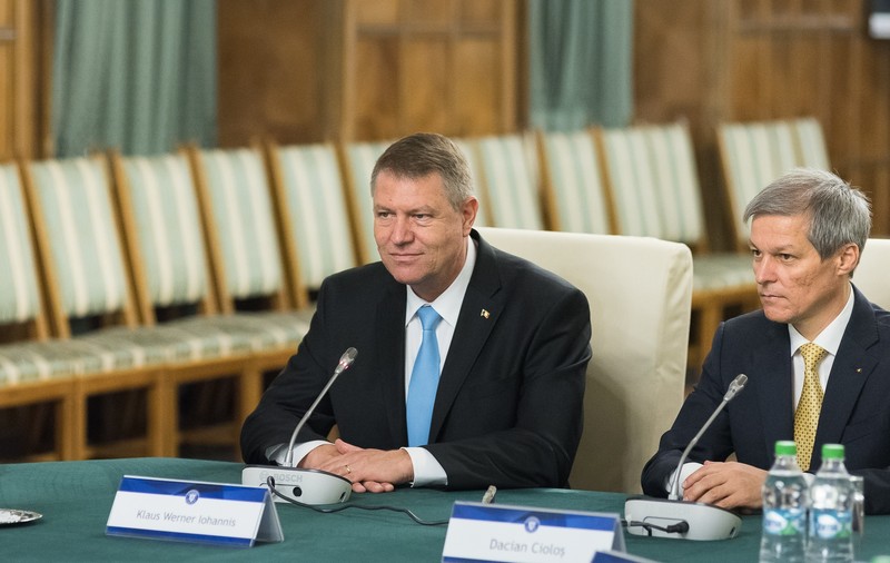 Întâlnire între Iohannis și Cioloș! Vezi ce discută!