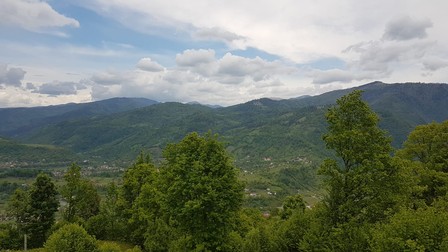 Centrul Europei, văzut de pe dealurile din România